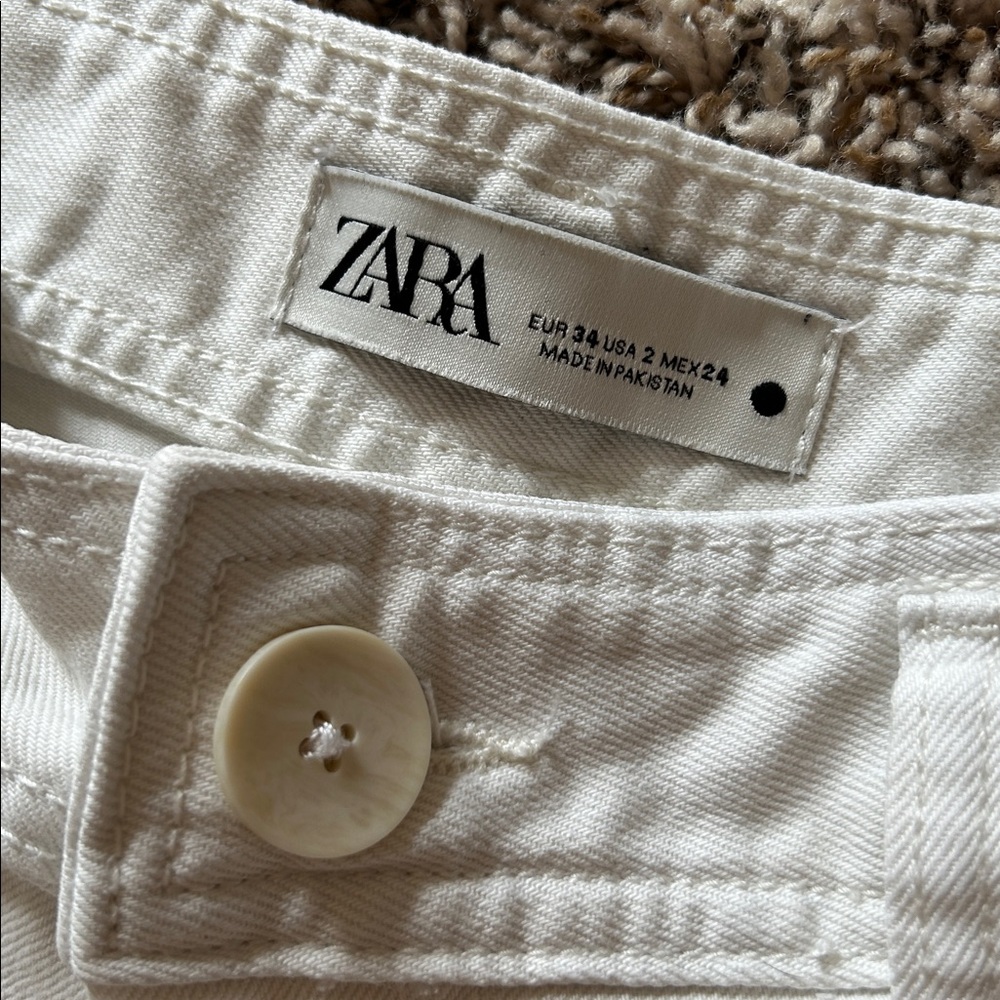 Zara High Rise Wide Leg Jeans - Picture 5 of 7